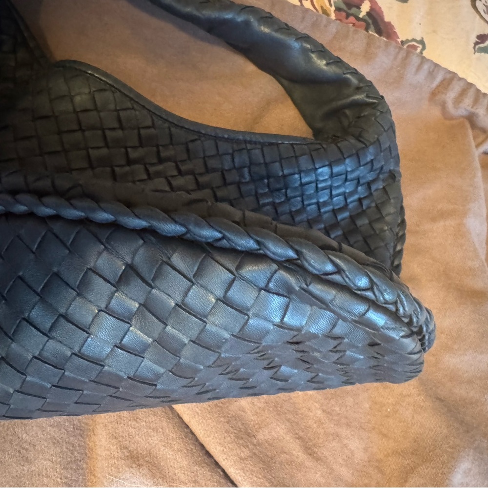 Bottega Veneta gunmetal gray/blue Woven Shoulder Bag - Picture 13 of 16